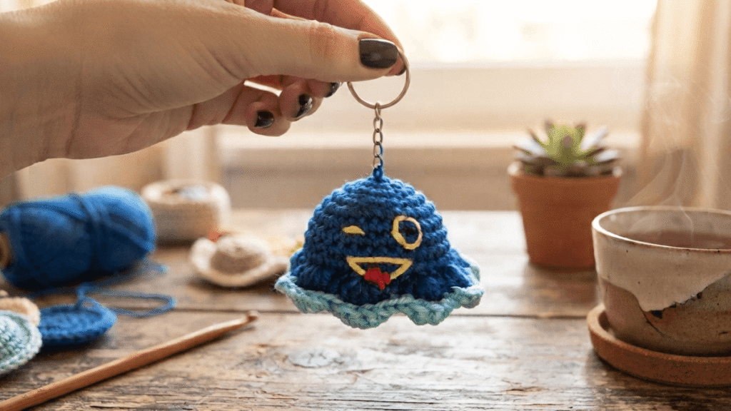Free Mini Reversible Octopus Crochet Pattern by EmmaS Dolls